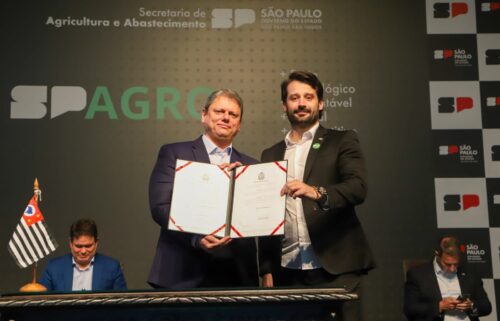 ABCM participa da assinatura do comitê de combate ao greening, decreto assinado pelo governador Tarcísio atende demandas do setor